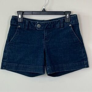 The Limited Vintage Women's Low-Rise Dark Blue Cotton Spandex Jean Shorts Size 4